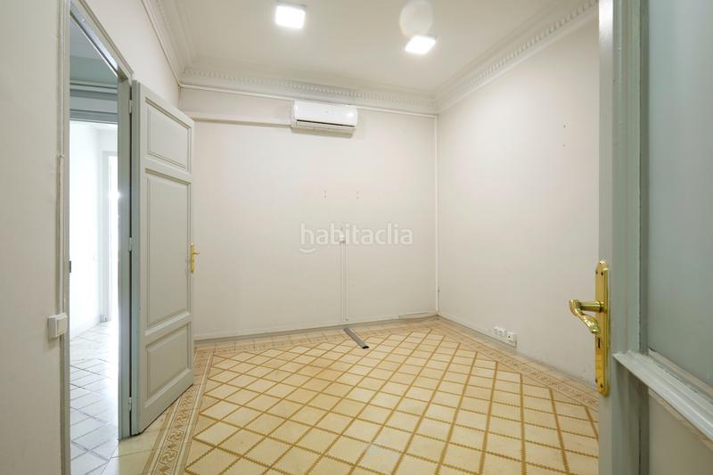 Foto d418c6e8-595a-42a2-b4ca-377953816442. Affitto ufficio con riscaldamento in Sant Gervasi - Galvany Barcelona