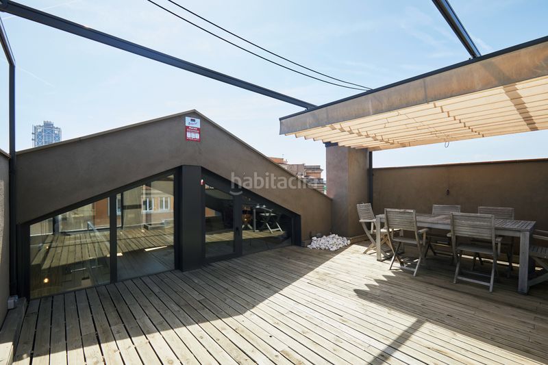 Foto 2ae26832-10b9-4374-b00c-594a28114a24. Dúplex amb calefacció a La Vila Olímpica del Poblenou Barcelona