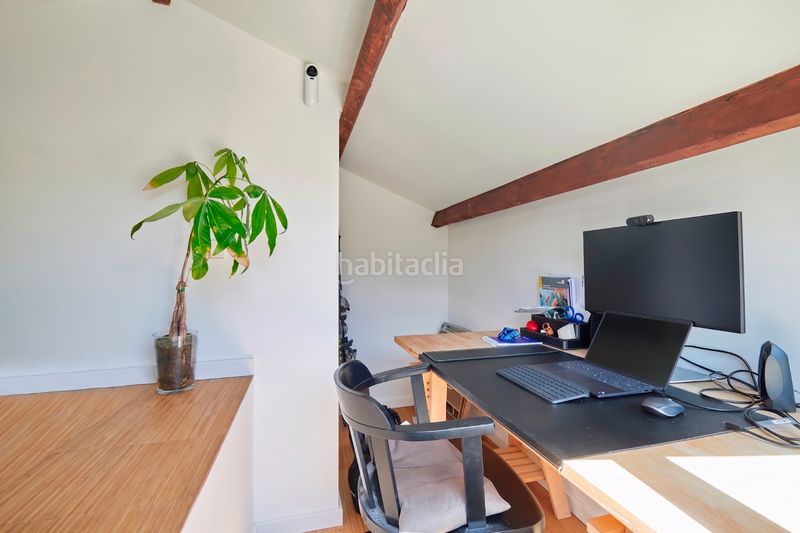 Foto a8b4c0c8-034d-43c0-aac2-2e08b1ef7607. Dúplex amb calefacció a La Vila Olímpica del Poblenou Barcelona