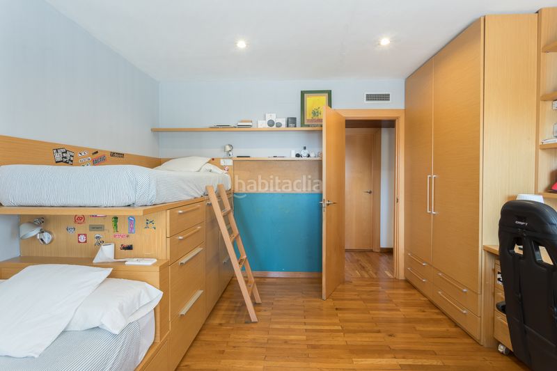 Foto aa61f758-2a36-4cfa-b3c9-35b082e731b4. Pis amb calefacció aparcament piscina a Pedralbes Barcelona