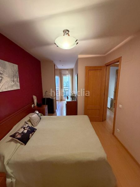 Foto 5a926ba4-4f81-4341-8f43-3b071af6f9fc. Dúplex amb calefacció a Pubilla Cases Hospitalet de Llobregat (L´)