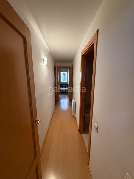 Foto 5f81ace8-1a24-497e-88a4-e86bb6d8e76f. Dúplex amb calefacció a Pubilla Cases Hospitalet de Llobregat (L´)