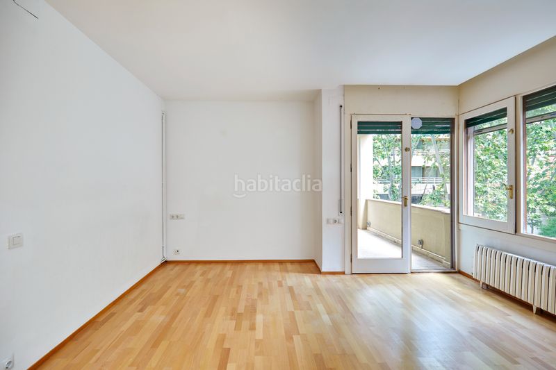 Foto 6a056274-9158-42f8-b450-c8d1aae843ae. Piso  en venta totalmente exterior a los 4 vientos en Tres Torres, . en Barcelona