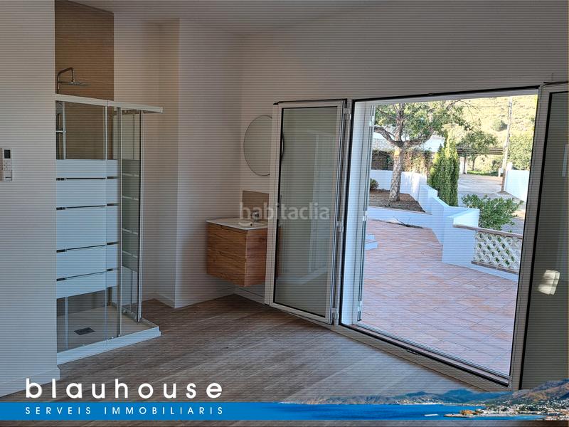 Foto 667e7378-8b61-4589-ba8b-9ad0444a62ca. Casa con camino riscaldamento parcheggio piscina in Port de la Selva (El)