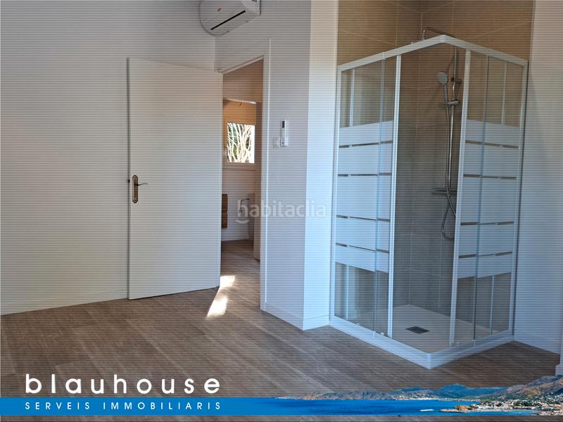 Foto ba438803-6250-43f3-bd21-539e722f644c. Casa con camino riscaldamento parcheggio piscina in Port de la Selva (El)