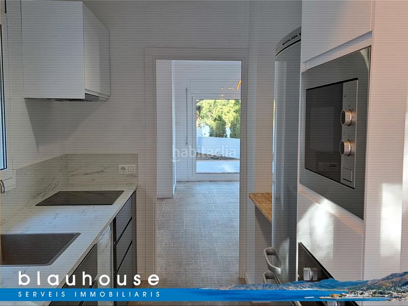 Foto d1f3ed1e-447a-4ebe-b9c4-3aa3f40ad5a0. Casa con camino riscaldamento parcheggio piscina in Port de la Selva (El)