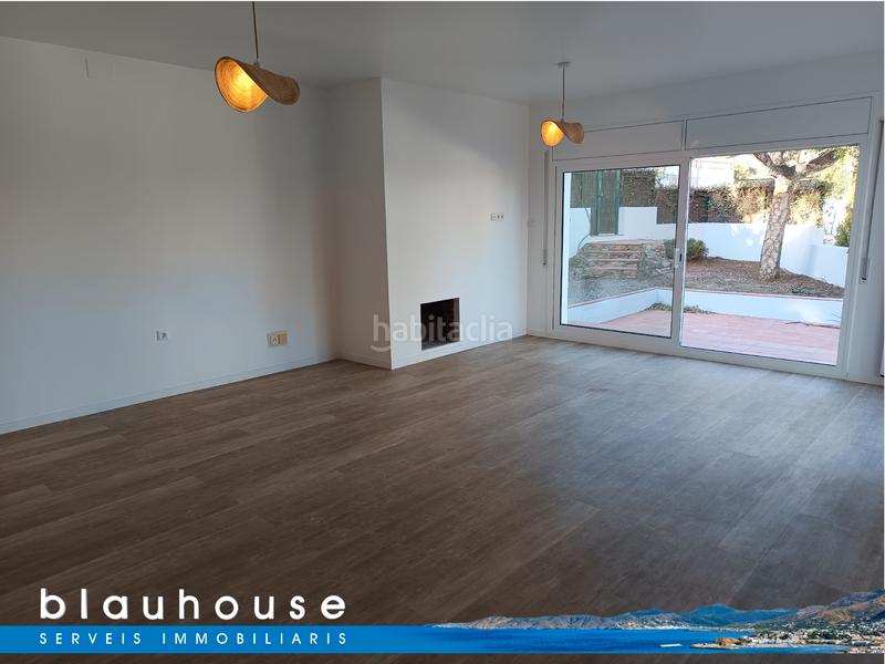 Foto e43a9484-4eb2-443a-8301-4bd47cf56612. Casa con camino riscaldamento parcheggio piscina in Port de la Selva (El)