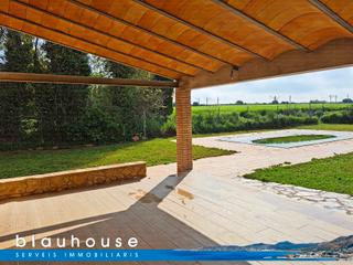 Maison à Garrigàs. Casa con licencia turística