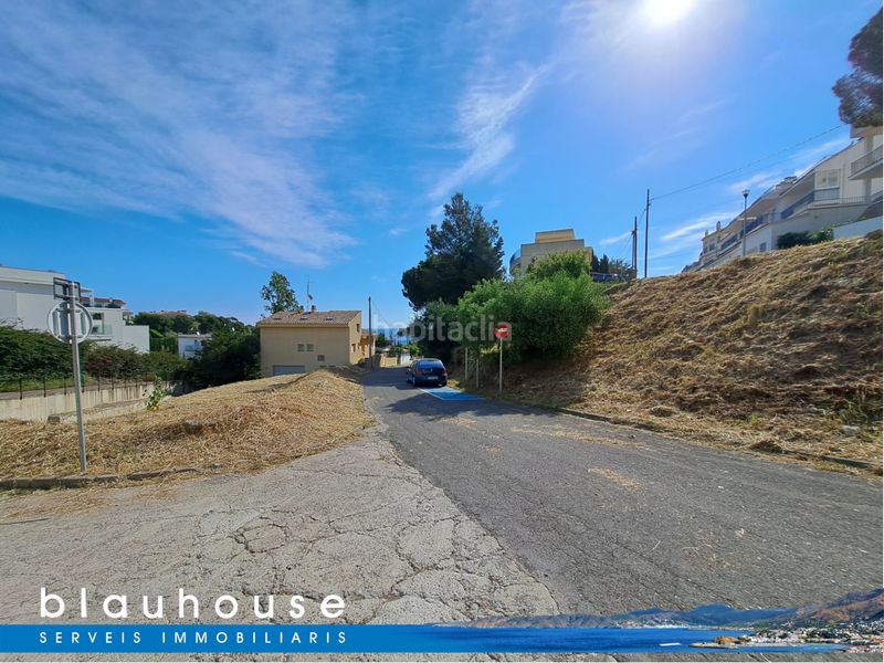 Foto 4508edeb-d14f-4f55-9eb2-b0c7c391220b. Terreny residencial a Cau del Llop - Super Fener - Fener Llançà