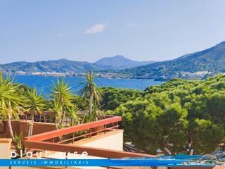 Casa a schiera in Carboneres - La Farella. Casa adosada con piscina comunitaria y vistas al mar