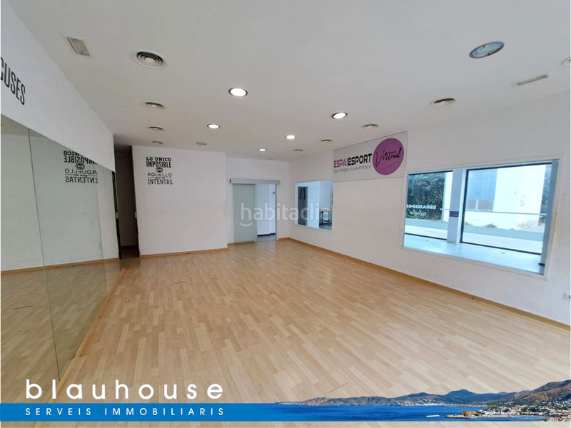 Foto 4b07c38d-d37f-49ef-a914-a0578a82c811. Local comercial a La Vila Llançà