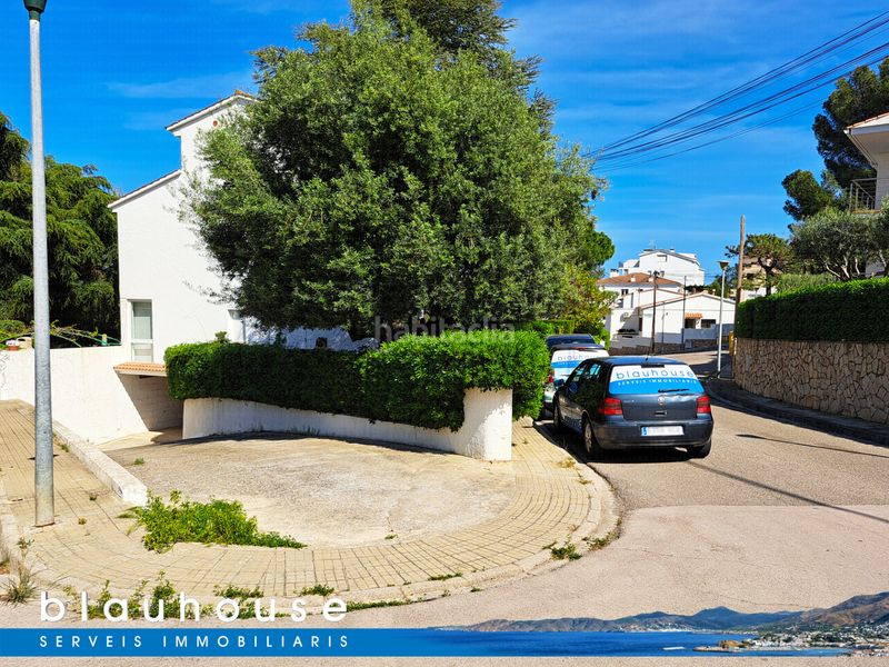 Foto 7ffec8b8-f9b7-4ba4-95c8-d74da86d1dc8. Casa adossada amb xemeneia aparcament a Cau del Llop - Super Fener - Fener Llançà