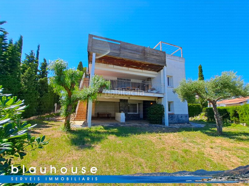 Foto 9fa41496-2a06-4093-b333-624fb74a828c. Casa amb xemeneia aparcament a Grifeu - Cap Ras - Els Estanys - Sant Genís Llançà