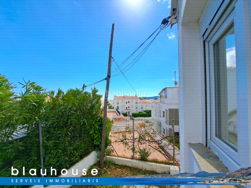 Foto ca4acbac-3f1b-4a42-92f6-6a944fead20c. Casa aparellada amb aparcament a Grifeu - Cap Ras - Els Estanys - Sant Genís Llançà