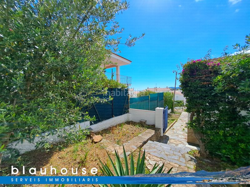 Foto d603c7da-b23a-4297-a414-4ddea076b062. Casa aparellada amb aparcament a Grifeu - Cap Ras - Els Estanys - Sant Genís Llançà