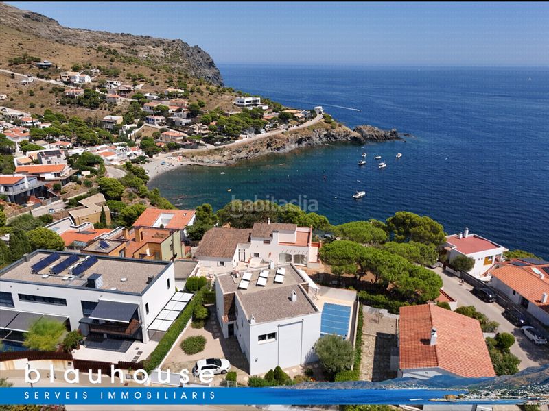 Foto 6a852311-ee85-491c-b357-38539d496f47. Casa amb xemeneia calefacció aparcament piscina a Colera