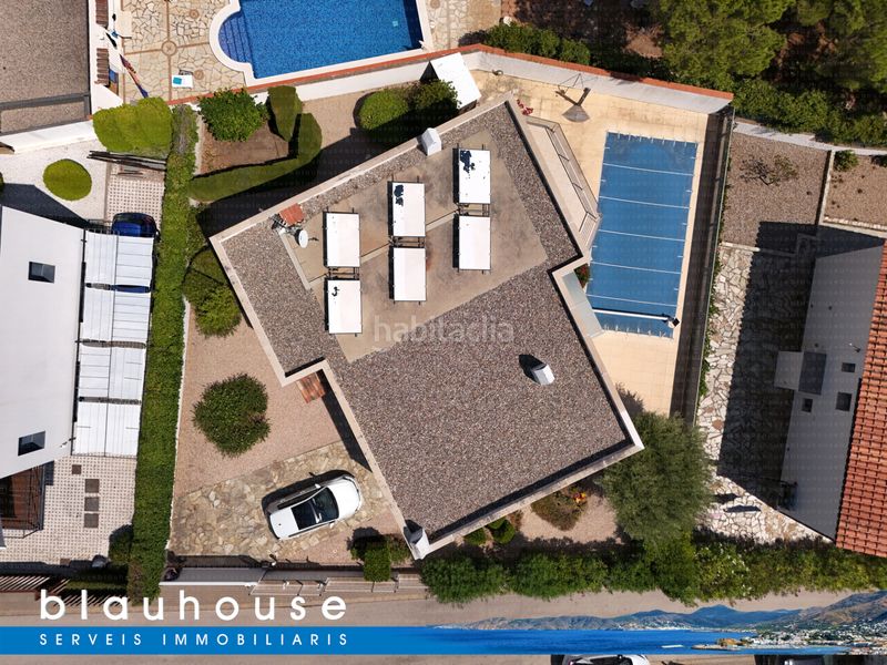 Foto 8915105b-ee57-4393-b61b-2f06256df1a9. Casa amb xemeneia calefacció aparcament piscina a Colera