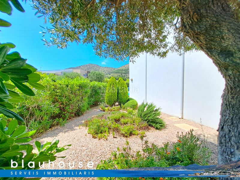 Foto ed8d3cd2-4b3f-46c5-ad61-c0aa86c7cf2e. Haus mit kamin heizung parking pool in Colera