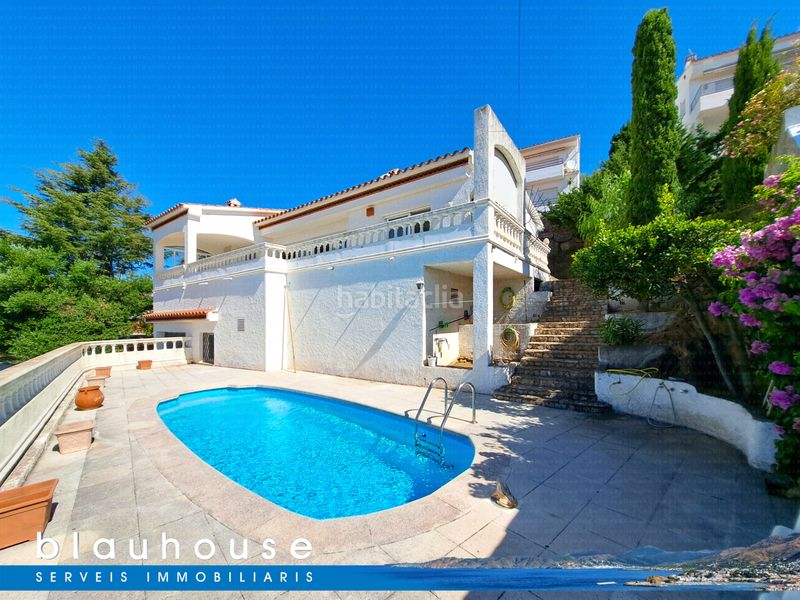 Foto 0e3c028d-55b5-4019-9c2e-db1c904fc043. Casa amb xemeneia piscina a Grifeu - Cap Ras - Els Estanys - Sant Genís Llançà