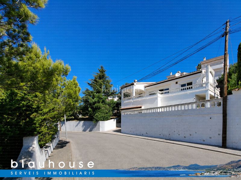 Foto 28c216c8-e65d-4776-b63b-8340e21c36a1. Casa amb xemeneia piscina a Grifeu - Cap Ras - Els Estanys - Sant Genís Llançà
