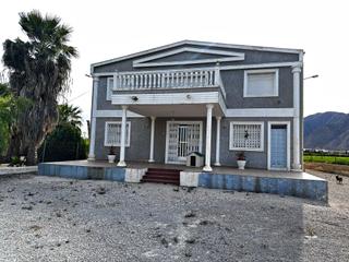 Masia a Callosa de Segura. Casa y nave con parcela en callosa de segura