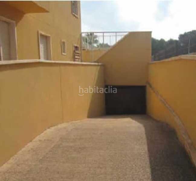 Foto 79d7b72a-cbd2-4dcf-81ef-d831d87da5f8. Posto auto in avenida puerto del 34 in Pueblo Guardamar del Segura