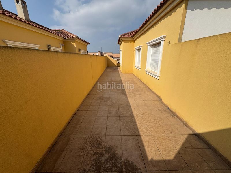 Foto 0210ba7c-0e48-41da-8ce8-111fd8a6269e. Pis amb aparcament a Benejúzar