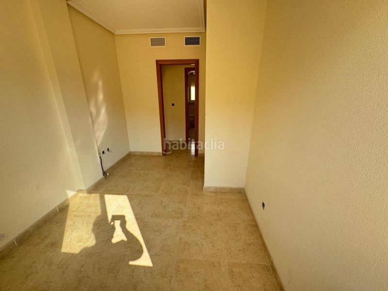 Foto db54b98f-eabf-475e-891b-e62032981a3e. Pis amb aparcament a Benejúzar