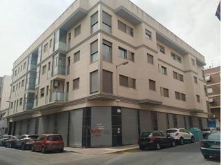 Aparcament cotxe a Calle vicente fuentes sansano 22. Garaje en elche