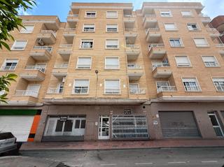 Lloguer Local Comercial a Avenida juan pablo ii 18. Local comercial en callosa de segura