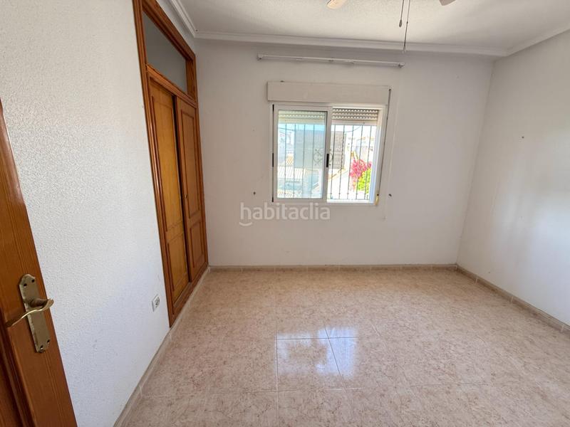 Foto 5dec46b9-7f47-44a6-8ecc-c81a8b7f2098. Xalet amb aparcament piscina a Villamartín-Las Filipinas Orihuela