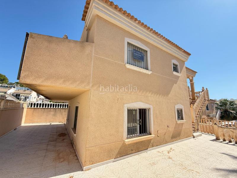 Foto 884ea074-6611-4fb3-a49d-e2a179c38d25. Xalet amb aparcament piscina a Villamartín-Las Filipinas Orihuela