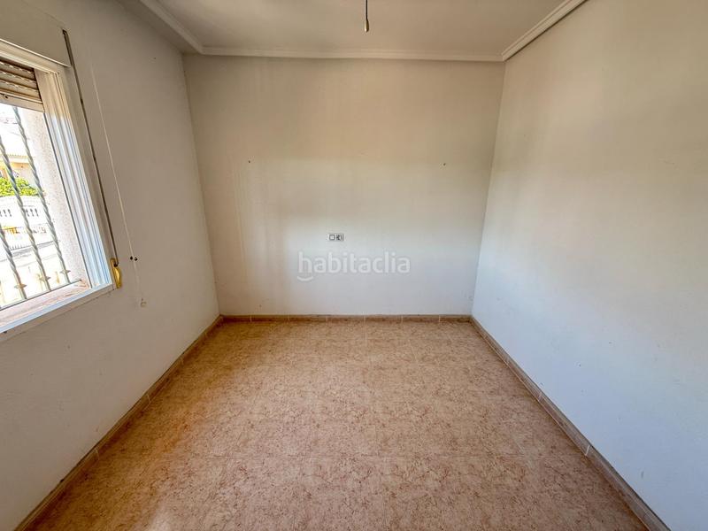 Foto e4c310f2-80f8-435e-97c6-a799fc495bb3. Xalet amb aparcament piscina a Villamartín-Las Filipinas Orihuela