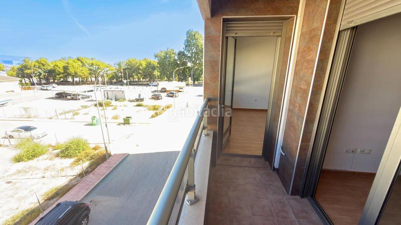 Foto 68b7160a-c306-485e-9f99-e46ae04367b2. Pis a calle tierno galvan 11 a San Isidro