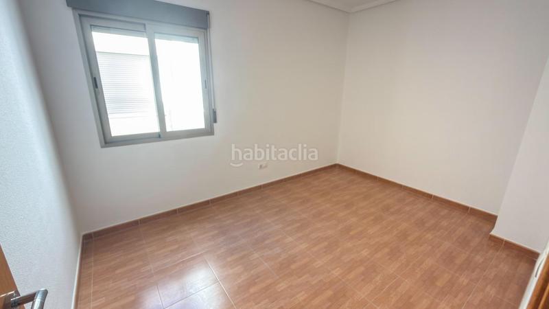 Foto 6a48d4cc-d22a-40fa-ae8d-541d1f3ed4f7. Pis a calle tierno galvan 11 a San Isidro