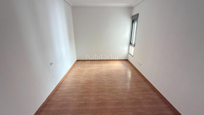 Foto 9e49effe-f0d3-4391-85ef-b0ea2ef45b3f. Pis a calle tierno galvan 11 a San Isidro