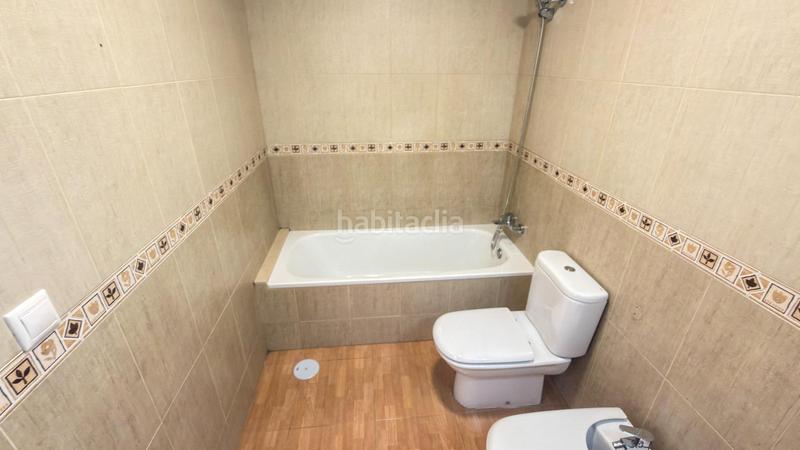 Foto ed113c5c-e014-49ef-b0ac-ba89034f93f2. Pis a calle tierno galvan 11 a San Isidro