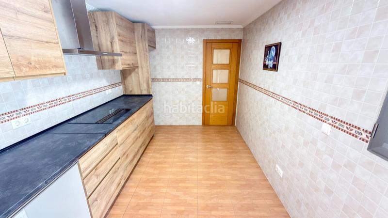 Foto f270bedc-c918-4edb-bef1-faf433bd7681. Pis a calle tierno galvan 11 a San Isidro