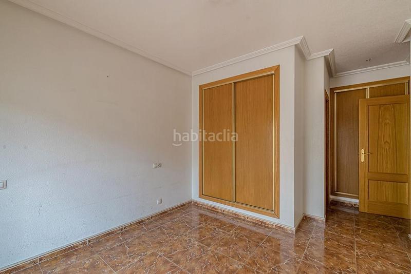 Foto 8e57fe15-4f4f-4769-84bc-941c3277526f. Semi detached house in calle Orihuela-campaneta 2 in Orihuela