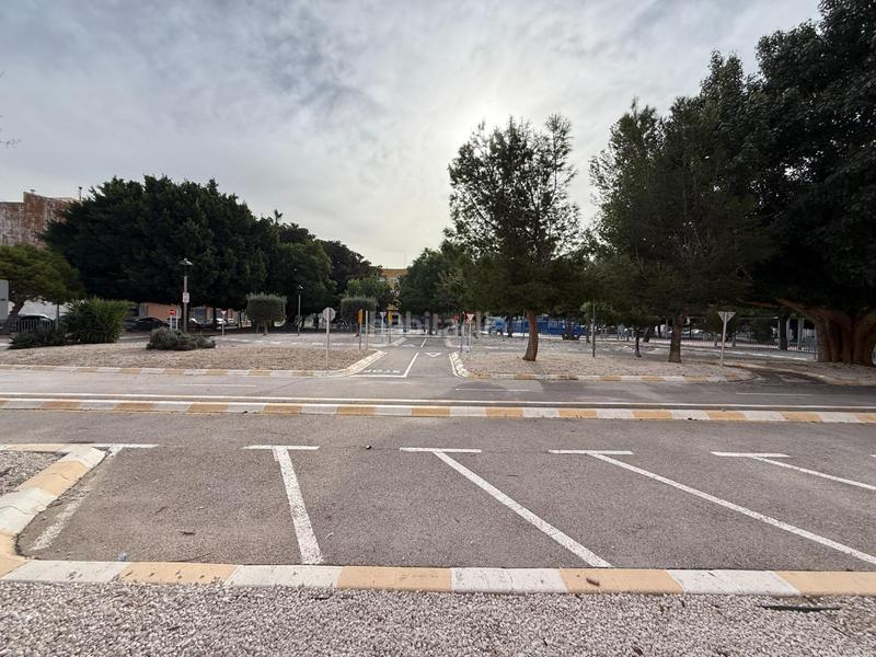 Foto 96045eff-a87f-472e-8cbd-3a1eea02121e. Business premise in Almoradí