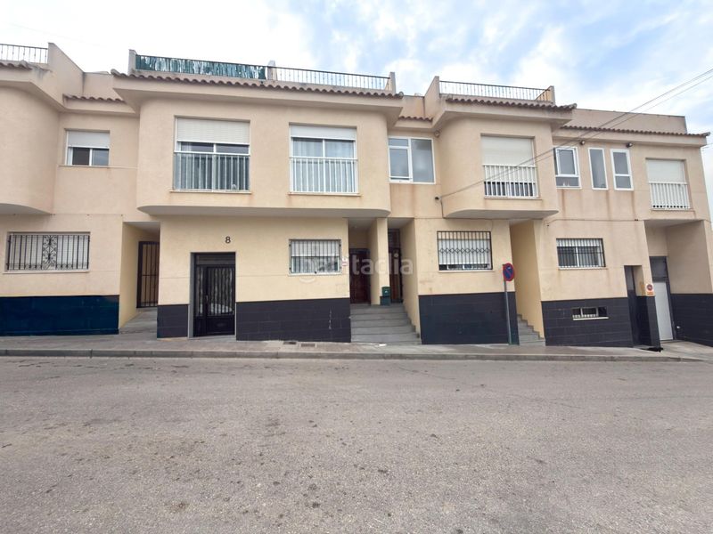 Foto 333aa7c0-66d7-4e16-8a94-92e0c2cc9619. Dúplex a calle sierra la 12 a Cox