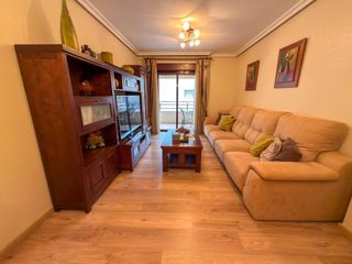 Pis  Calle luis pons. Piso en callosa de segura