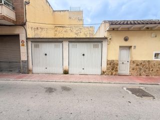 Car parking in Calle de salitre 68. Garaje en callosa de segura