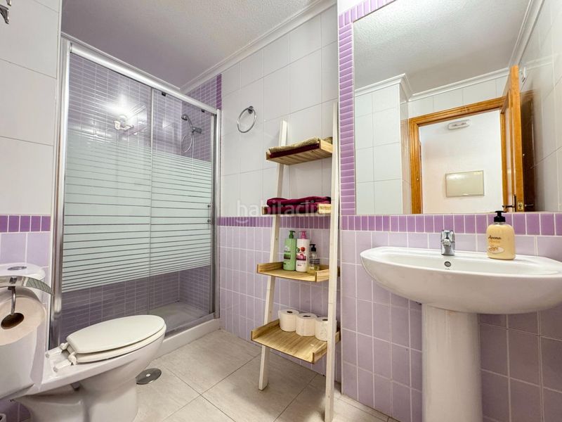 Foto 4752c1bb-7eff-4ab9-841e-aecec72010d0. Alquiler apartamento en calle a-1 Aguamarina 42 piso costa en Orihuela