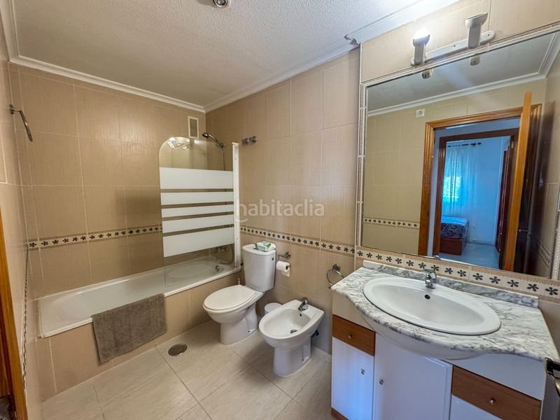 Foto 4cd3739d-2a9d-4b1d-a8ba-30be5b90dd80. Alquiler apartamento en calle a-1 Aguamarina 42 piso costa en Orihuela