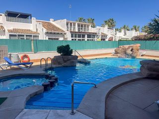 Rent Apartment  Calle a-1 aguamarina 42. Piso en orihuela costa