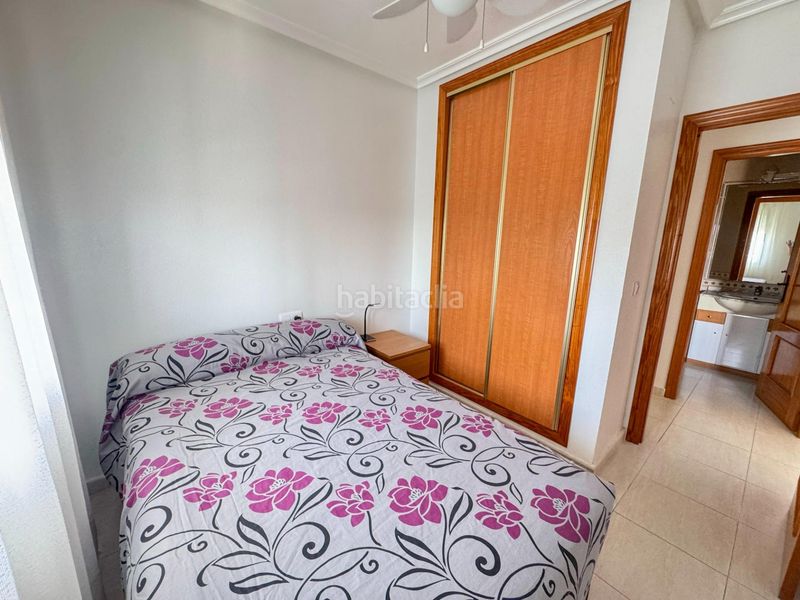 Foto 7e6b9f2e-5827-485f-b131-caed005f1299. Alquiler apartamento en calle a-1 Aguamarina 42 piso costa en Orihuela