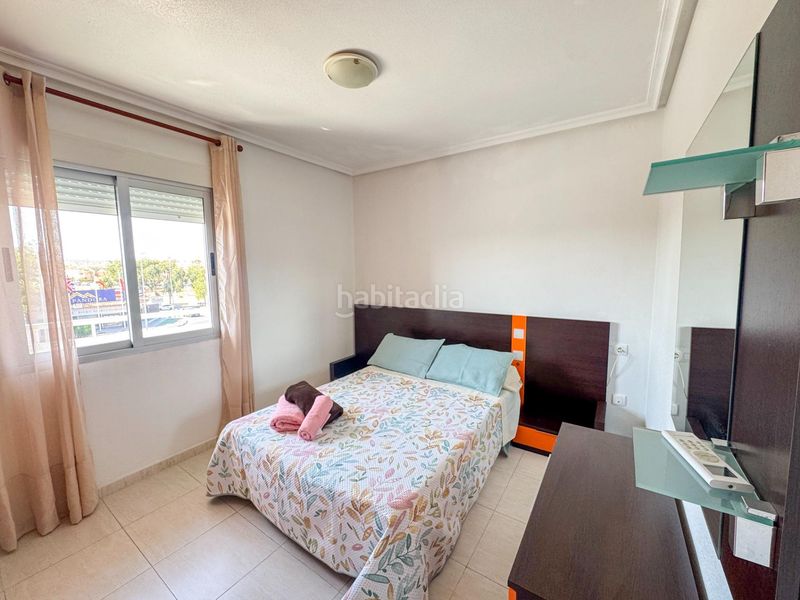 Foto 9b8a6aea-eb56-44c5-9c56-de08794ba74e. Alquiler apartamento en calle a-1 Aguamarina 42 piso costa en Orihuela