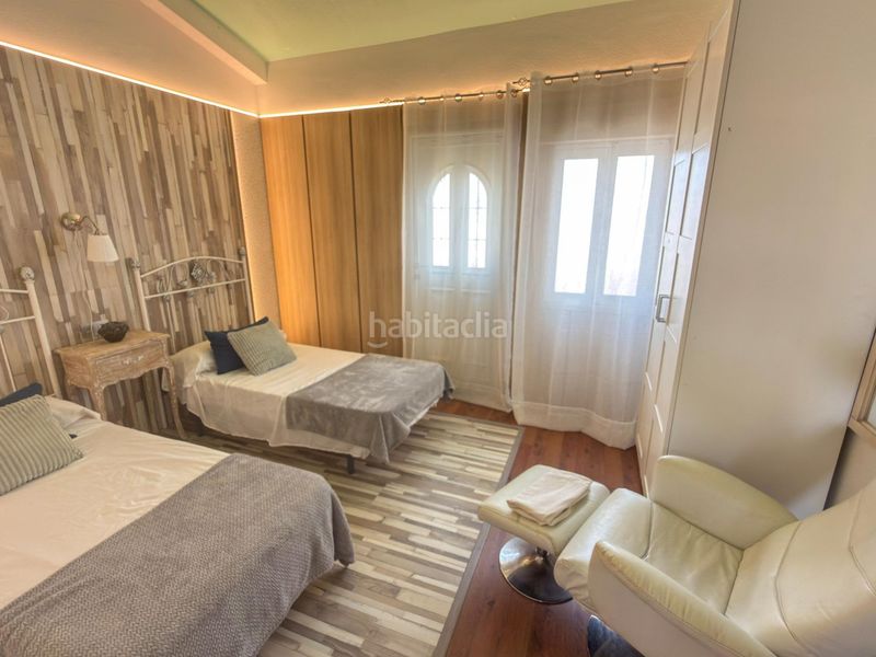 Foto 5479f6e4-2fe2-45cf-8ba2-f63eedd3b3a0. Tríplex a calle rojales 7 a Playa de los Náufragos Torrevieja