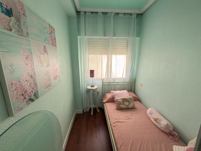 Foto 6a8e1484-41f4-4cb9-8885-5130a7093f4c. Tríplex a calle rojales 7 a Playa de los Náufragos Torrevieja